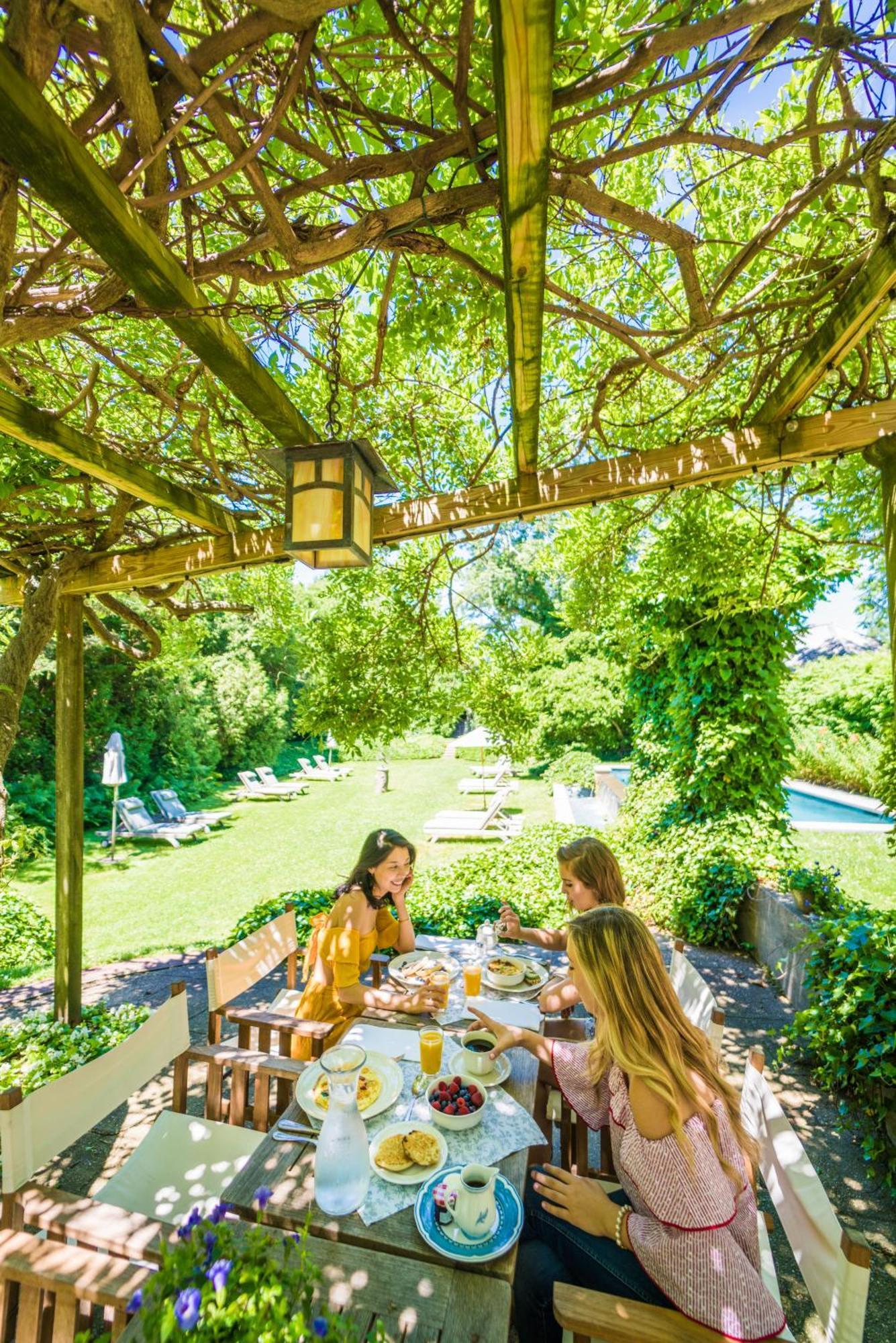 The Baker House 1650 Bed & Breakfast Източен Хамптън Екстериор снимка
