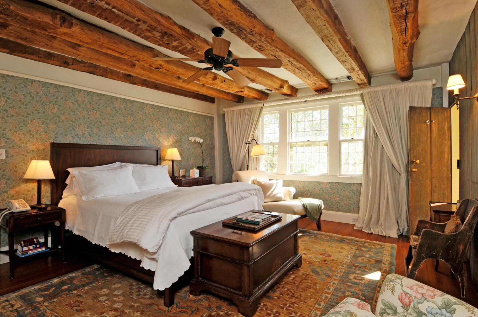 The Baker House 1650 Bed & Breakfast Източен Хамптън Стая снимка